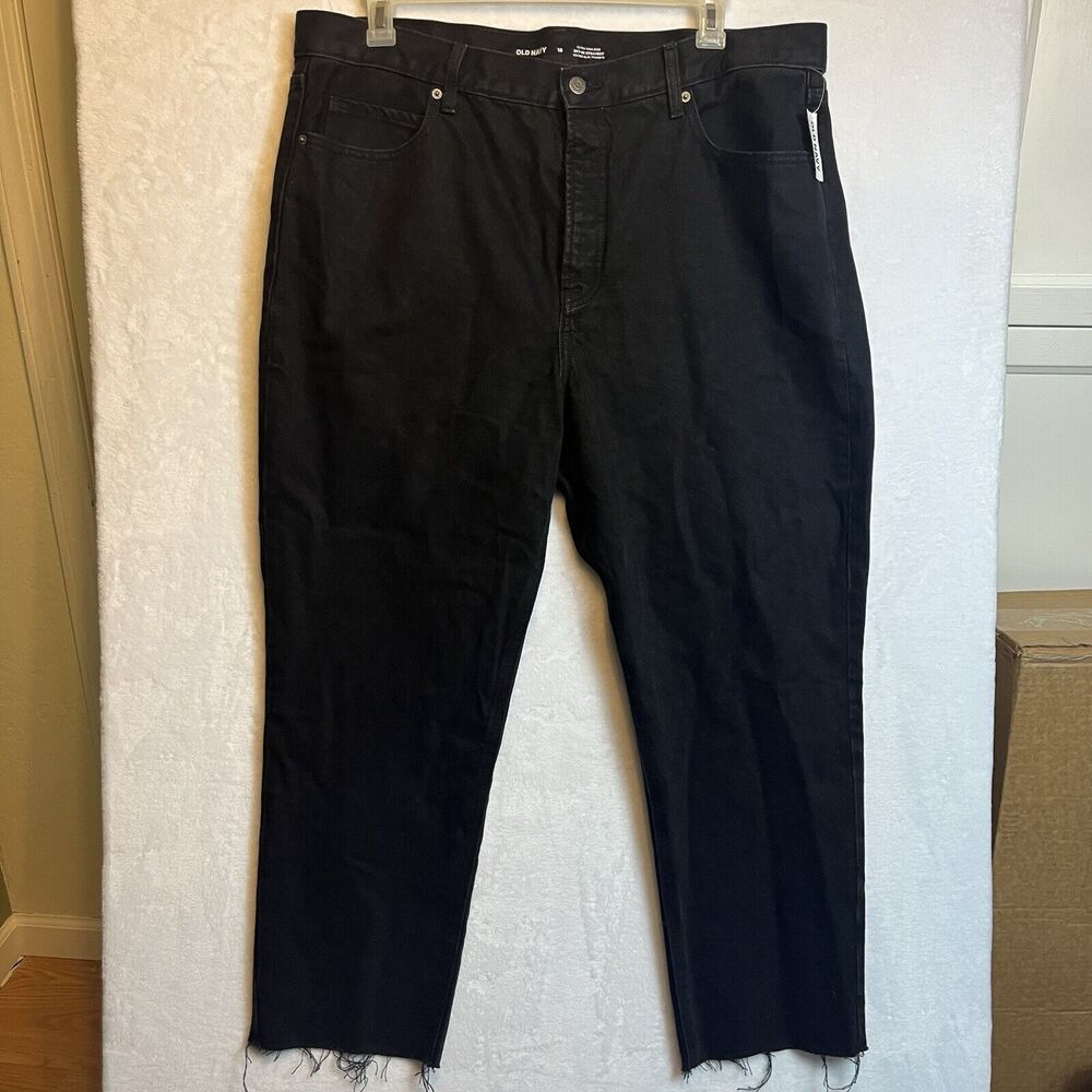 Old Navy NWT Jeans High Rise OG Straight Black Denim Distressed Women’s Size 18